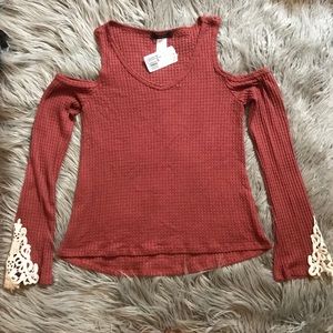 Long sleeve knit top cut out shoulder shirt
